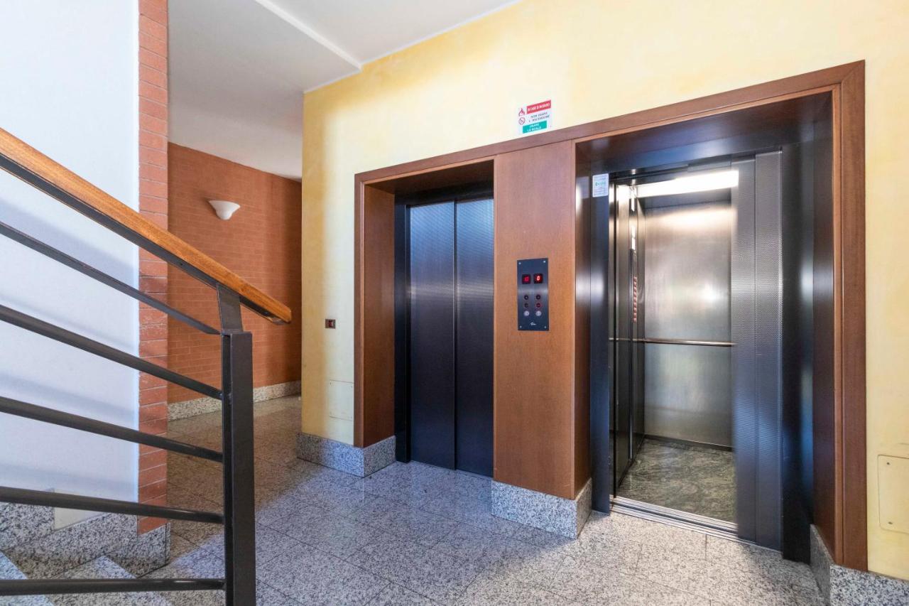 Cozy&Spacious Apt 2 Min Walk From The Tram Stop! Apartment Turin Luaran gambar